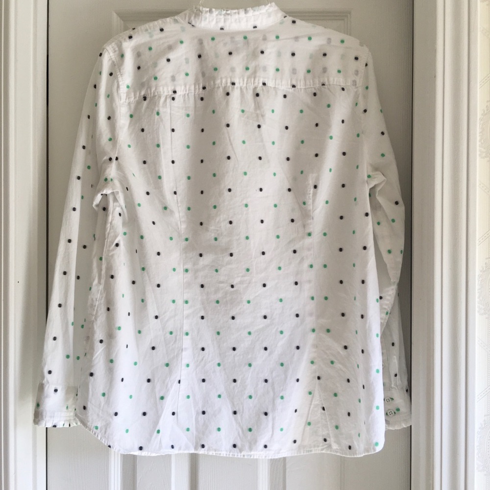 Fresh Talbots Swiss dot pullover style top!!☘️ - Picture 5 of 12